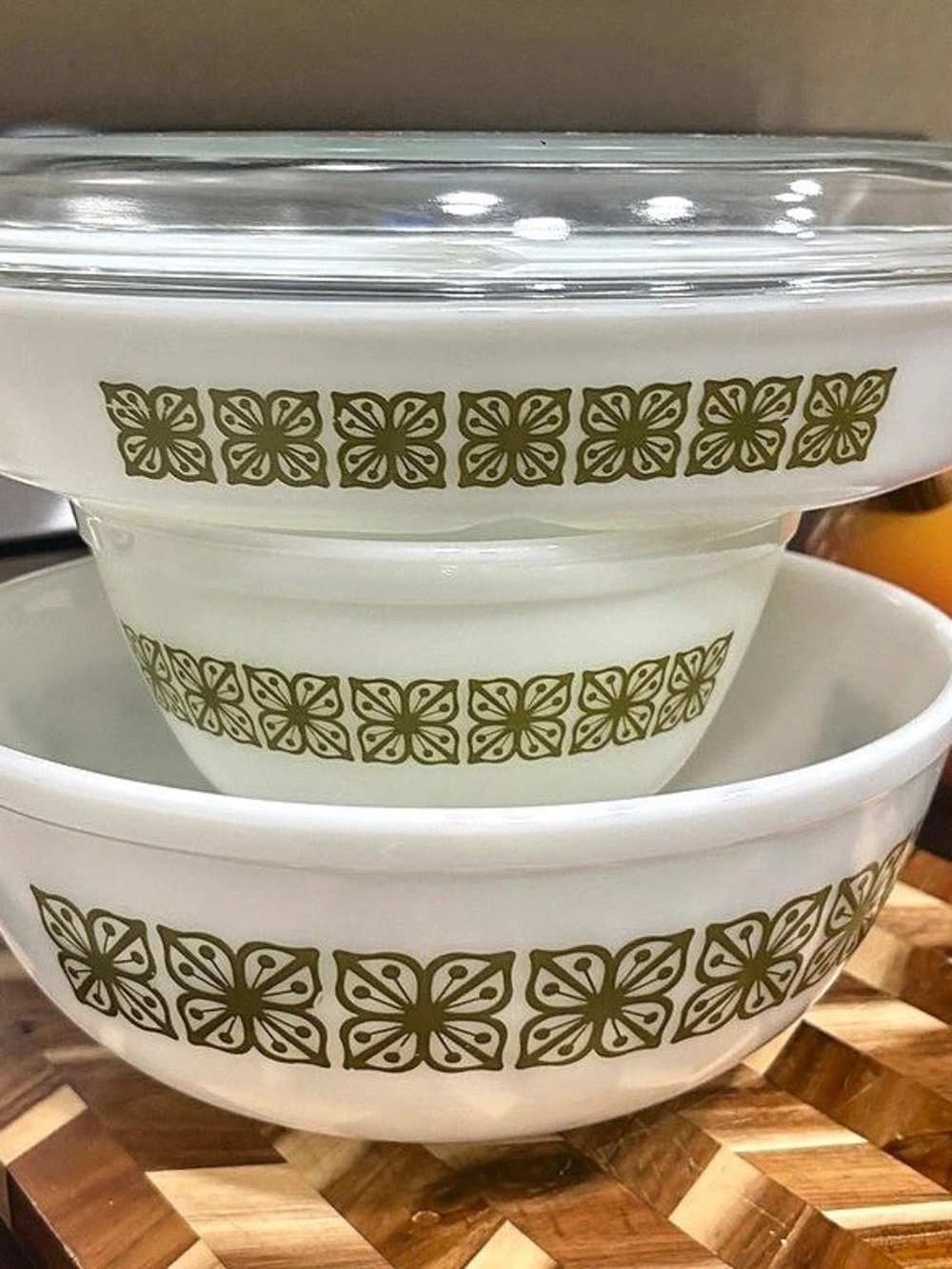 Pyrex Butterprint Cookware Set White & Green
